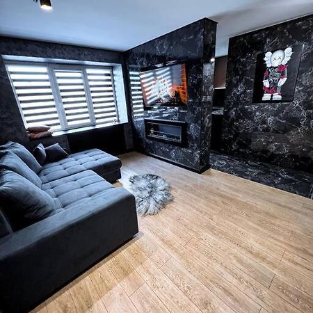 Black Pearl Luxury Apartment Ventspils Exterior foto